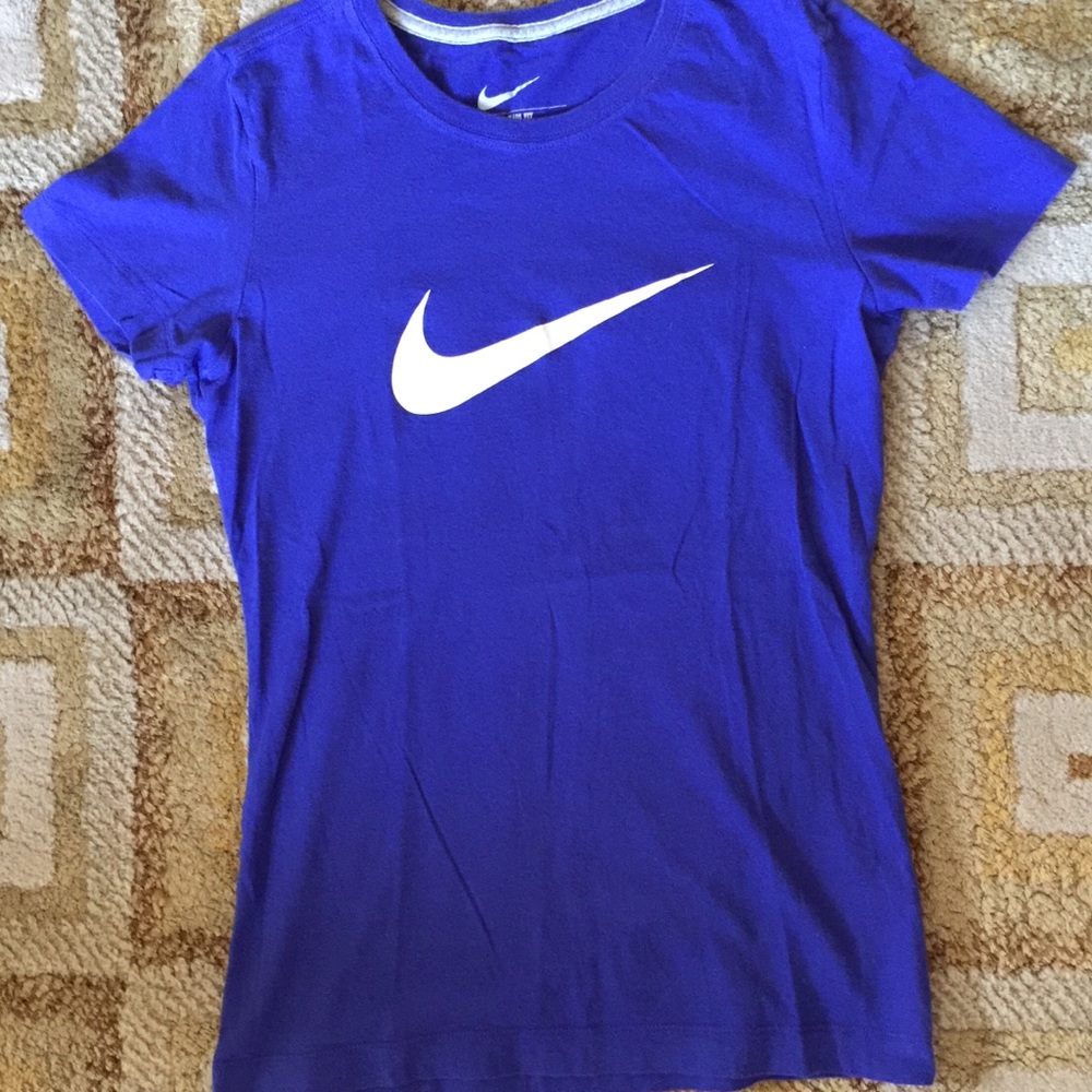 Nike Youth Slim Fit Tee